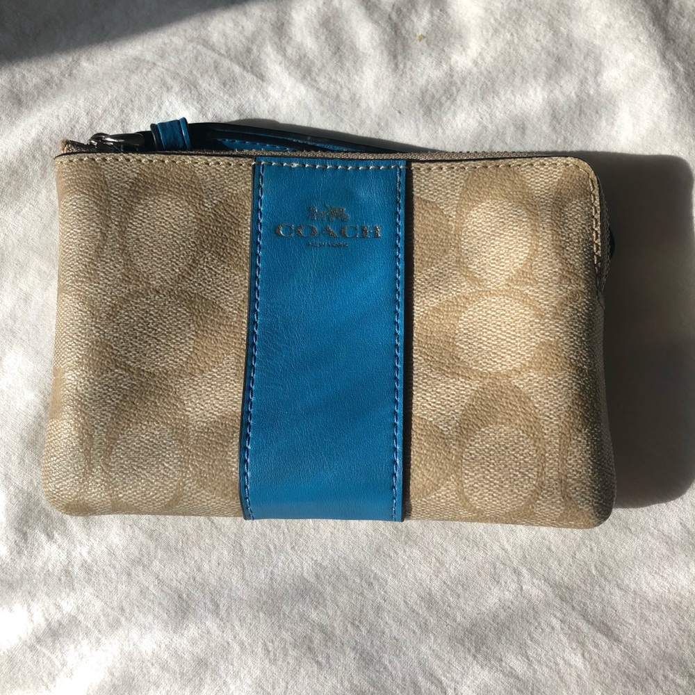 Blue Coach Small Wristlet!